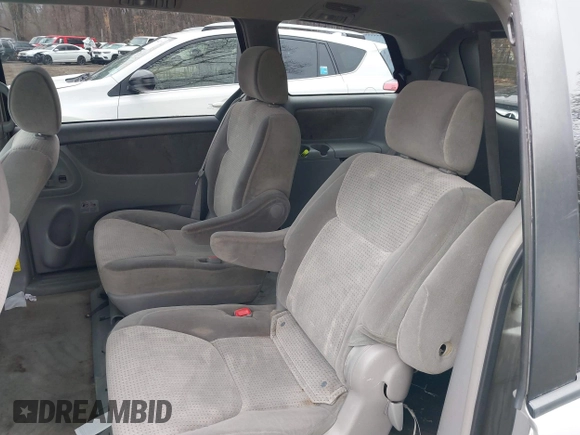 2007 Toyota Sienna CE with VIN 5TDZK23C67S096954, listed as a IAAI auction lot 41853962 with 185,852 mi miles. Bid and sale history available at carsss.com. Image 8.
