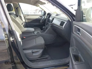 2018 Volkswagen Atlas Launch Edition с VIN 1V2HR2CA8JC500429, выставлен на аукционе IAAI как лот 40957780 с пробегом 69 353 миль миль и . История ставок и продаж доступна на DreamBid. Изображение 5.