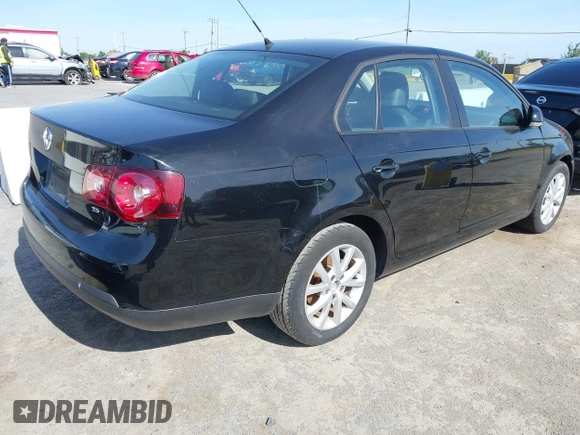 2010 Volkswagen Jetta Limited Edition with VIN 3VWRZ7AJ6AM163552, listed as a IAAI auction lot 42540534 with 205,796 mi miles and . Bid and sale history available at DreamBid. Image 4.