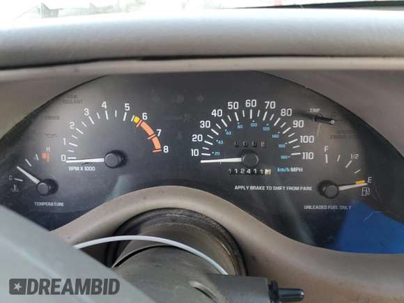 1996 Buick Regal Custom with VIN 2G4WB52K5T1517380, listed as a Copart auction lot 83106314 with 112,411 mi miles and Salvage title. Bid and sale history available at DreamBid. Image 9.