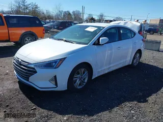 2020 Hyundai Elantra SEL with VIN 5NPD84LF6LH570786, listed as a IAAI auction lot 41800432 with 81,192 mi miles. Bid and sale history available at carsss.com. Image 2.