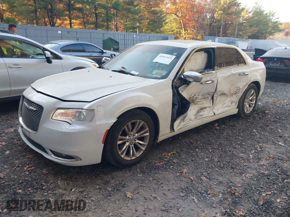 2017 Chrysler 300 with VIN 2C3CCAEG9HH663420, listed as a IAAI auction lot 40561669 with 96,457 mi miles. Bid and sale history available at carsss.com. Image 17.