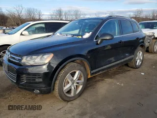 2011 Volkswagen Touareg с VIN WVGFG9BP6BD002654, выставлен на аукционе Copart как лот 83326784 с пробегом 155 548 миль миль и Чистый • Clean title. История ставок и продаж доступна на DreamBid. Изображение 1.