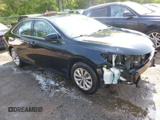 2015 Toyota Camry XLE with VIN 4T4BF1FKXFR479536, listed as a IAAI auction lot 42147724 with 88,853 mi miles and . Bid and sale history available at DreamBid. Image 1.
