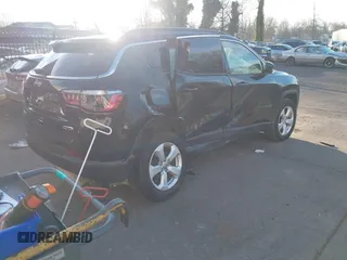 2021 Jeep Compass Latitude with VIN 3C4NJDBB4MT600215, listed as a IAAI auction lot 41335717 with 78,473 mi miles and . Bid and sale history available at DreamBid. Image 4.