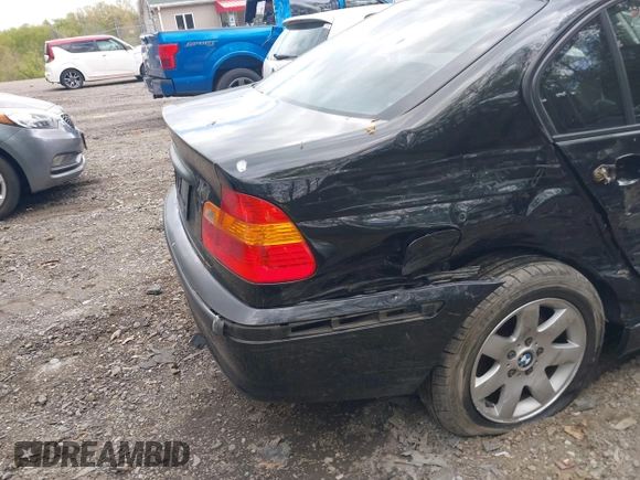2003 BMW 3 Series 325i with VIN WBAEV334X3KL81434, listed as a IAAI auction lot 42186211 with 173,179 mi miles and . Bid and sale history available at DreamBid. Image 18.
