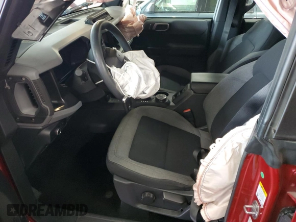 2021 Ford Bronco с VIN 1FMEE5DP8MLA72186, выставлен на аукционе Copart как лот 54100605 с пробегом 60 653 миль миль и Списание • Salvage title. История ставок и продаж доступна на DreamBid. Изображение 7.