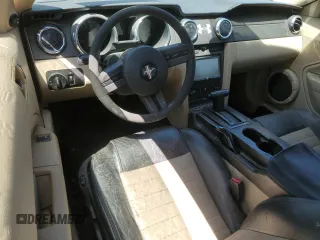 2007 Ford Mustang GT Deluxe with VIN 1ZVFT82H275347682, listed as a Copart auction lot 52178545 with 110,871 mi miles and Salvage Title. Bid and sale history available at carsss.com. Image 8.