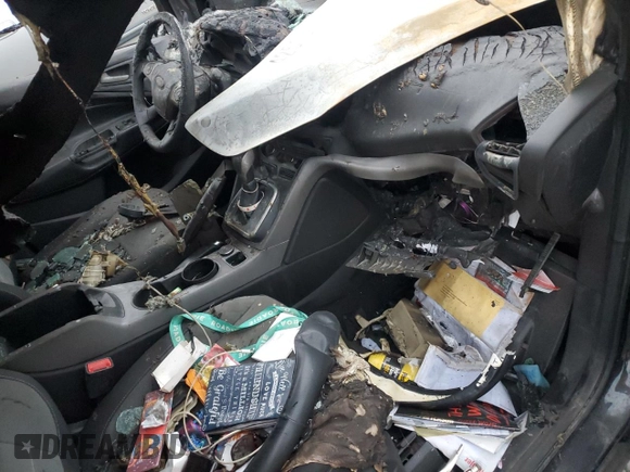 2014 Ford Escape SE с VIN 1FMCU9GX7EUB65404, выставлен на аукционе Copart как лот 42515565 с пробегом Не указан миль и Списание • Salvage title. История ставок и продаж доступна на DreamBid. Изображение 8.