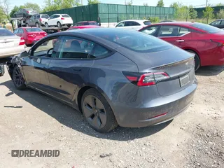 2023 Tesla Model 3 с VIN 5YJ3E1EA3PF686679, выставлен на аукционе IAAI как лот 42240380 с пробегом 20 512 миль миль и . История ставок и продаж доступна на DreamBid. Изображение 3.