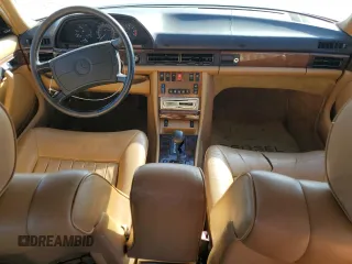 1986 Mercedes-Benz 560 with VIN WDBCA39D6GA238259, listed as a Copart auction lot 89204495 with 106,746 mi miles and Salvage Title. Bid and sale history available at DreamBid. Image 8.
