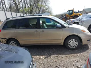 2006 Toyota Sienna CE with VIN 5TDZA23C16S428834, listed as a IAAI auction lot 42096488 with 123,032 mi miles. Bid and sale history available at carsss.com. Image 14.
