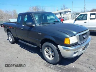 2004 Ford Ranger XL Fleet with VIN 1FTZR15E34PA90118, listed as a IAAI auction lot 42010225 with 126,000 mi miles. Bid and sale history available at carsss.com. Image 1.