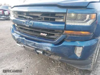 2016 Chevrolet Silverado 1500 LT with VIN 3GCUKREC8GG170387, listed as a IAAI auction lot 40974467 with 138,706 mi miles. Bid and sale history available at carsss.com. Image 6.