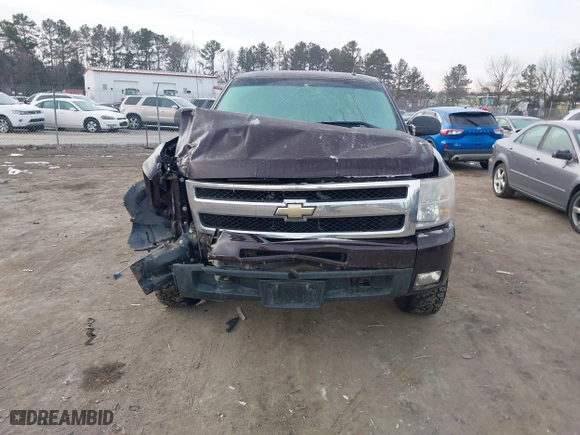 2009 Chevrolet Silverado 1500 LTZ with VIN 1GCEK39J09Z200009, listed as a IAAI auction lot 41414164 with 192,030 mi miles. Bid and sale history available at carsss.com. Image 12.