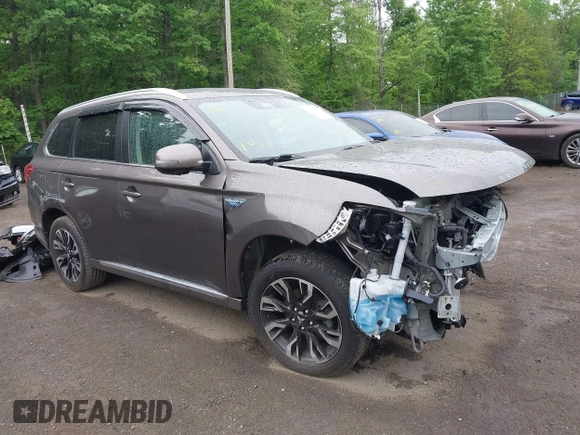 2018 Mitsubishi Outlander SEL with VIN JA4J24A52JZ042127, listed as a IAAI auction lot 42160276 with 106,789 mi miles and . Bid and sale history available at DreamBid. Image 1.