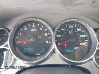 2011 Chevrolet Silverado 1500 LT with VIN 3GCPCSE05BG360096, listed as a IAAI auction lot 42286136 with 208,072 mi miles and . Bid and sale history available at DreamBid. Image 7.
