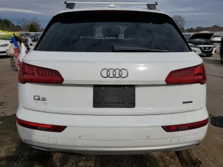 2020 Audi Q5 Premium with VIN WA1ANAFY4L2054851, listed as a Copart auction lot 45756995 with 114,212 mi miles and Salvage Title. Bid and sale history available at carsss.com. Image 6.