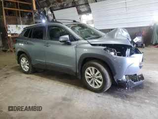 2023 Toyota Corolla Cross LE z VIN 7MUCAABG3PV046333, wystawiony jako Copart lot #52866215 z przebiegiem Nie podano mil oraz Szkoda całkowita • Salvage title. Historia ofert i sprzedaży dostępna na DreamBid. Obrazek 4.