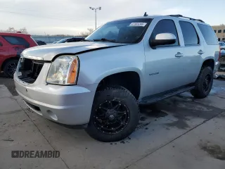 2011 GMC Yukon SLT with VIN 1GKS2CE0XBR213229, listed as a Copart auction lot 47665285 with 185,782 mi miles and Salvage Title. Bid and sale history available at carsss.com. Image 1.