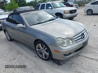 2007 Mercedes-Benz CLK 350 with VIN WDBTK56FX7F220719, listed as a IAAI auction lot 42203211 with 119,121 mi miles and . Bid and sale history available at DreamBid. Image 1.