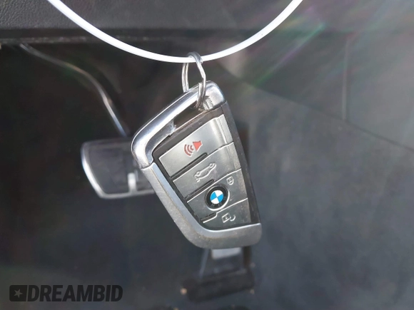 2019 BMW 5 Series 530i с VIN WBAJA5C52KWA57922, выставлен на аукционе IAAI как лот 40896802 с пробегом 60 562 миль миль и . История ставок и продаж доступна на DreamBid. Изображение 11.