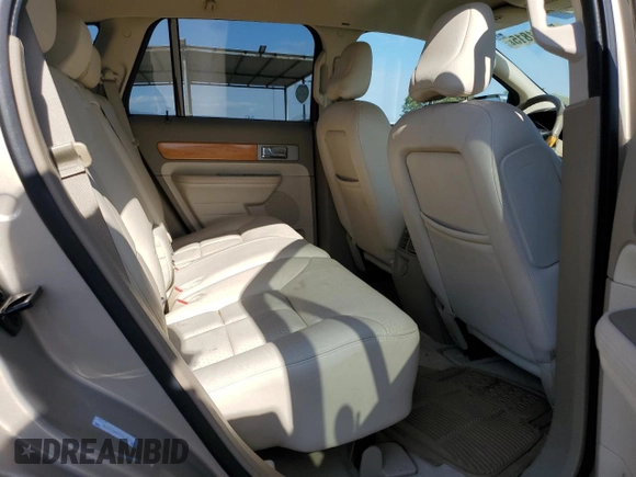 2007 Lincoln MKX z VIN 2LMDU68C97BJ06964, wystawiony jako Copart lot #55771815 z przebiegiem 89 271 mil mil oraz Szkoda całkowita • Salvage title. Historia ofert i sprzedaży dostępna na DreamBid. Obrazek 11.