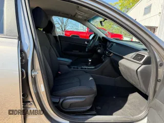 2016 Kia Optima LX with VIN 5XXGT4L38GG025577, listed as a Copart auction lot 52939195 with 97,261 mi miles and Clean Title. Bid and sale history available at carsss.com. Image 5.