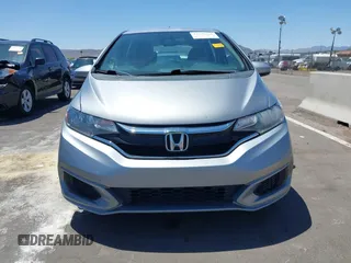 2020 Honda Fit LX z VIN 3HGGK5H48LM700879, wystawiony jako IAAI lot #42290266 z przebiegiem 90 963 mil mil oraz . Historia ofert i sprzedaży dostępna na DreamBid. Obrazek 13.