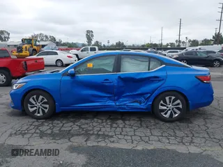 2022 Nissan Sentra SV with VIN 3N1AB8CV5NY268515, listed as a IAAI auction lot 41896670 with 12,396 mi miles and . Bid and sale history available at DreamBid. Image 14.