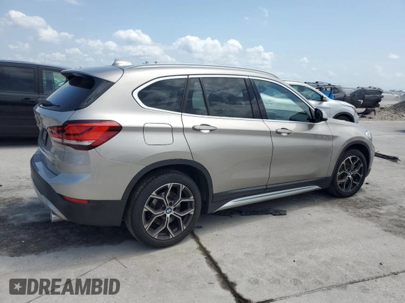 2021 BMW X1 sDrive28i with VIN WBXJG7C08M5S33866, listed as a Copart auction lot 54729715 with Not Provided miles and Salvage Title. Bid and sale history available at DreamBid. Image 3.