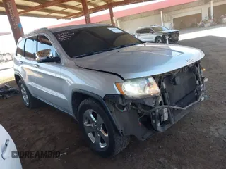 2012 Jeep Grand Cherokee Limited with VIN 1C4RJEBG7CC227488, listed as a IAAI auction lot 41881061 with 185,327 mi miles. Bid and sale history available at carsss.com. Image 1.