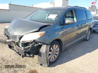 2012 Toyota Sienna LE with VIN 5TDJK3DCXCS039801, listed as a IAAI auction lot 41483248 with 165,548 mi miles. Bid and sale history available at carsss.com. Image 17.