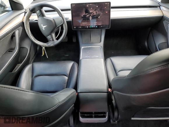 2022 Tesla Model 3 z VIN 5YJ3E1EA7NF185338, wystawiony jako Copart lot #57221875 z przebiegiem 134 215 mil mil oraz Szkoda całkowita • Salvage title. Historia ofert i sprzedaży dostępna na DreamBid. Obrazek 8.
