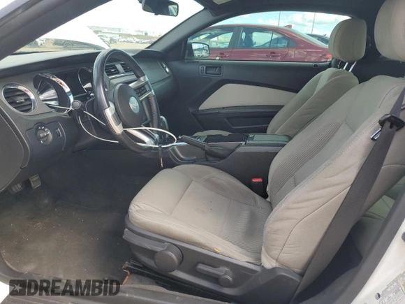 2013 Ford Mustang V6 с VIN 1ZVBP8AMXD5227772, выставлен на аукционе Copart как лот 63335095 с пробегом 145 764 миль миль и Чистый • Clean title. История ставок и продаж доступна на DreamBid. Изображение 7.