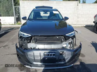 2019 Audi e-tron Prestige with VIN WA1VAAGE2KB021539, listed as a IAAI auction lot 42007353 with 14,238 mi miles and . Bid and sale history available at DreamBid. Image 13.