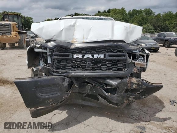 2022 Ram 2500 Tradesman with VIN 3C6MR5AJ2NG402981, listed as a Copart auction lot 69225254 with 31,321 mi miles and Salvage Title. Bid and sale history available at carsss.com. Image 5.