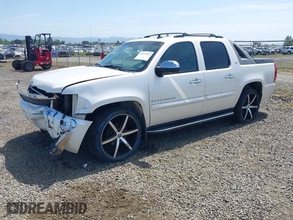 2008 Chevrolet Avalanche 3LT with VIN 3GNFK12328G218148, listed as a IAAI auction lot 42473513 with 179,954 mi miles and . Bid and sale history available at DreamBid. Image 17.