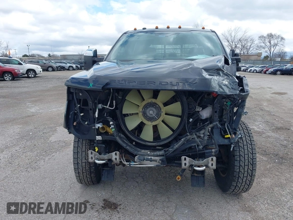 2018 Ford F-250 XL z VIN 1FT7W2BT2JEB68100, wystawiony jako IAAI lot #41974819 z przebiegiem 172 561 mil mil oraz . Historia ofert i sprzedaży dostępna na DreamBid. Obrazek 12.
