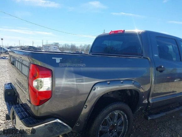 2014 Toyota Tundra 2WD Truck SR5 with VIN 5TFEY5F19EX169458, listed as a IAAI auction lot 41740131 with 165,251 mi miles. Bid and sale history available at carsss.com. Image 6.