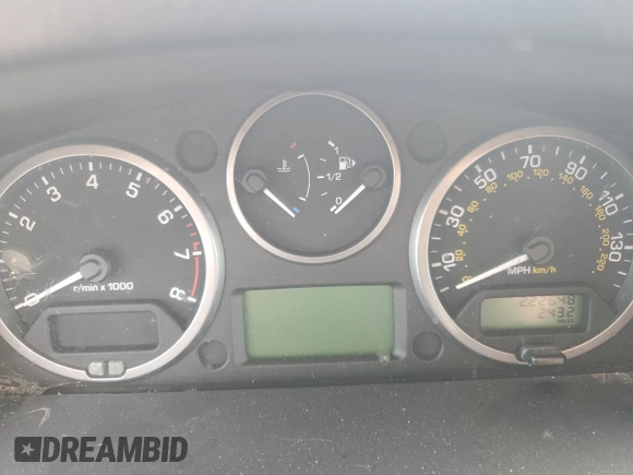 2011 Land Rover LR2 HSE with VIN SALFR2BN1BH230860, listed as a Copart auction lot 55504025 with 222,648 mi miles and Salvage title. Bid and sale history available at DreamBid. Image 9.