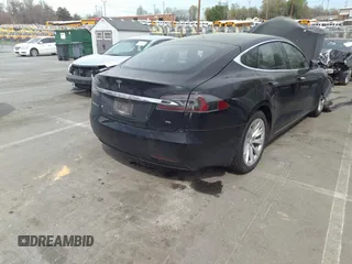 2017 Tesla Model S 60 с VIN 5YJSA1E13HF197109, выставлен на аукционе IAAI как лот 41926033 с пробегом 150 463 миль миль и . История ставок и продаж доступна на DreamBid. Изображение 4.