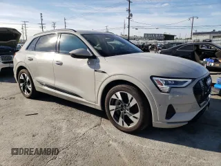 2021 Audi e-tron Premium with VIN WA1AAAGE4MB023438, listed as a Copart auction lot 72274743 with 34,502 mi miles. Bid and sale history available at carsss.com. Image 4.