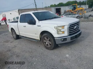 2015 Ford F-150 XL z VIN 1FTEX1CP0FKD86433, wystawiony jako IAAI lot #42480895 z przebiegiem 159 963 mil mil oraz . Historia ofert i sprzedaży dostępna na DreamBid. Obrazek 1.