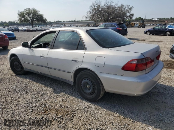 1999 Honda Accord LX z VIN 1HGCG5647XA024074, wystawiony jako Copart lot #56057575 z przebiegiem Nie podano mil oraz Szkoda całkowita • Salvage title. Historia ofert i sprzedaży dostępna na DreamBid. Obrazek 2.