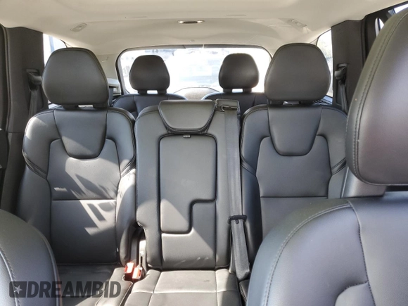 2022 Volvo XC90 Momentum with VIN YV4102PK6N1801537, listed as a Copart auction lot 46426435 with 31,019 mi miles and Salvage Title. Bid and sale history available at carsss.com. Image 10.