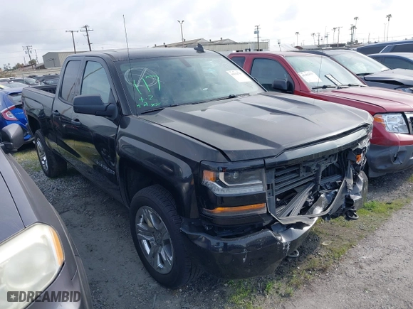 2018 Chevrolet Silverado 1500 Custom with VIN 1GCRCPEC0JZ321723, listed as a IAAI auction lot 41534756 with 44,224 mi miles. Bid and sale history available at carsss.com. Image 1.