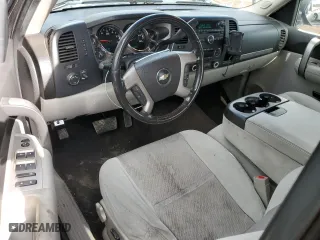2009 Chevrolet Silverado 1500 LT with VIN 1GCEK29029Z114797, listed as a Copart auction lot 51542175 with 307,799 mi miles and Salvage Title. Bid and sale history available at carsss.com. Image 8.