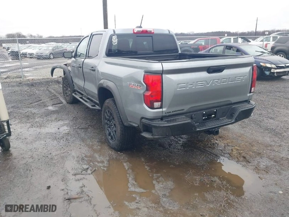 2024 Chevrolet Colorado 4WD Trail Boss with VIN 1GCPTEEK0R1160710, listed as a IAAI auction lot 41520087 with 11,615 mi miles. Bid and sale history available at carsss.com. Image 3.