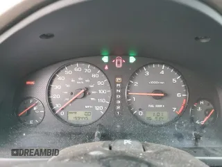 2001 Subaru Legacy Outback with VIN 4S3BH675317610103, listed as a Copart auction lot 82329804 with 199,445 mi miles and Salvage title. Bid and sale history available at DreamBid. Image 9.